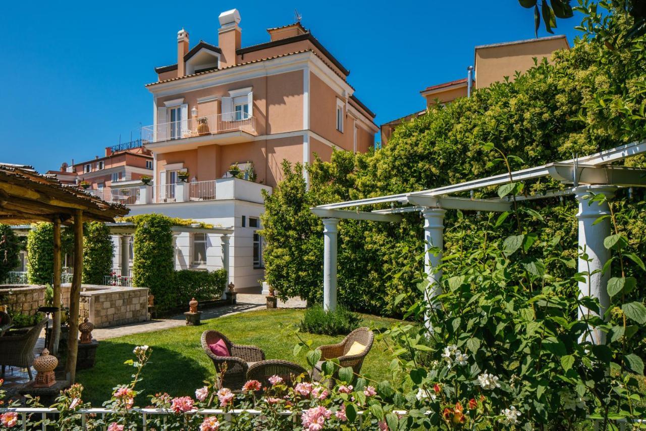 Boutique Hotel Don Alfonso 1890 ซานตากาตา ซุย ดูเอกอลฟี ภายนอก รูปภาพ